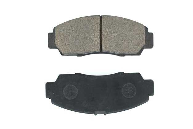 Ceramic vs semi-metallic brake pads – what’s better?